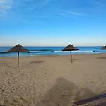 West Coast Surf * آريا برانكا