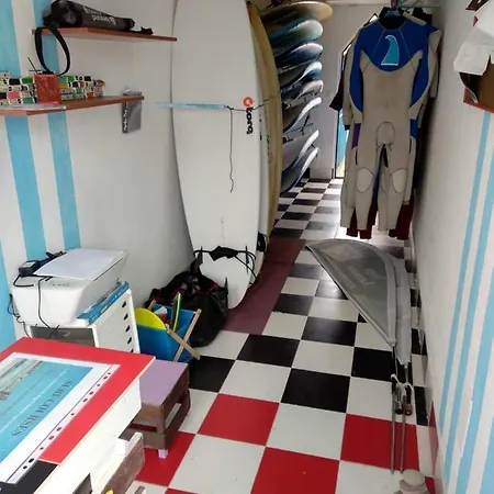 West Coast Surf Hostal Areia Branca